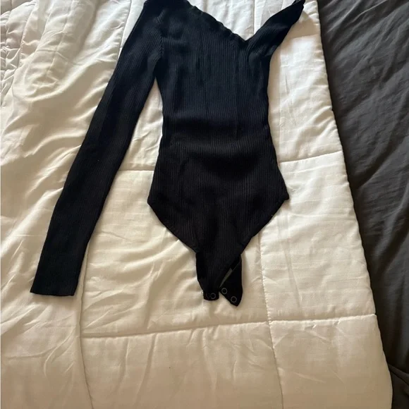 Abercrombie & Fitch Black Ribbed Bodysuit - Picture 4 of 4